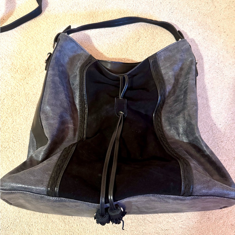 NWOT Black and Gray Hobo Bag, new! Leather bag with detachable long straps